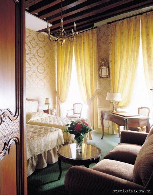 Hotel D'Angleterre Paříž Pokoj fotografie